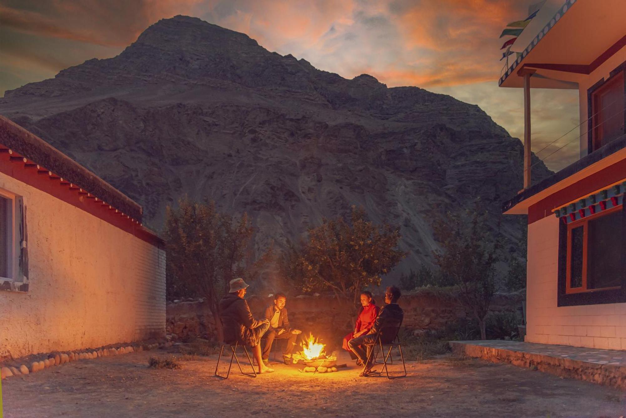 Echor Mud Huts Tabo, Spiti Valley Kaza Eksteriør bilde